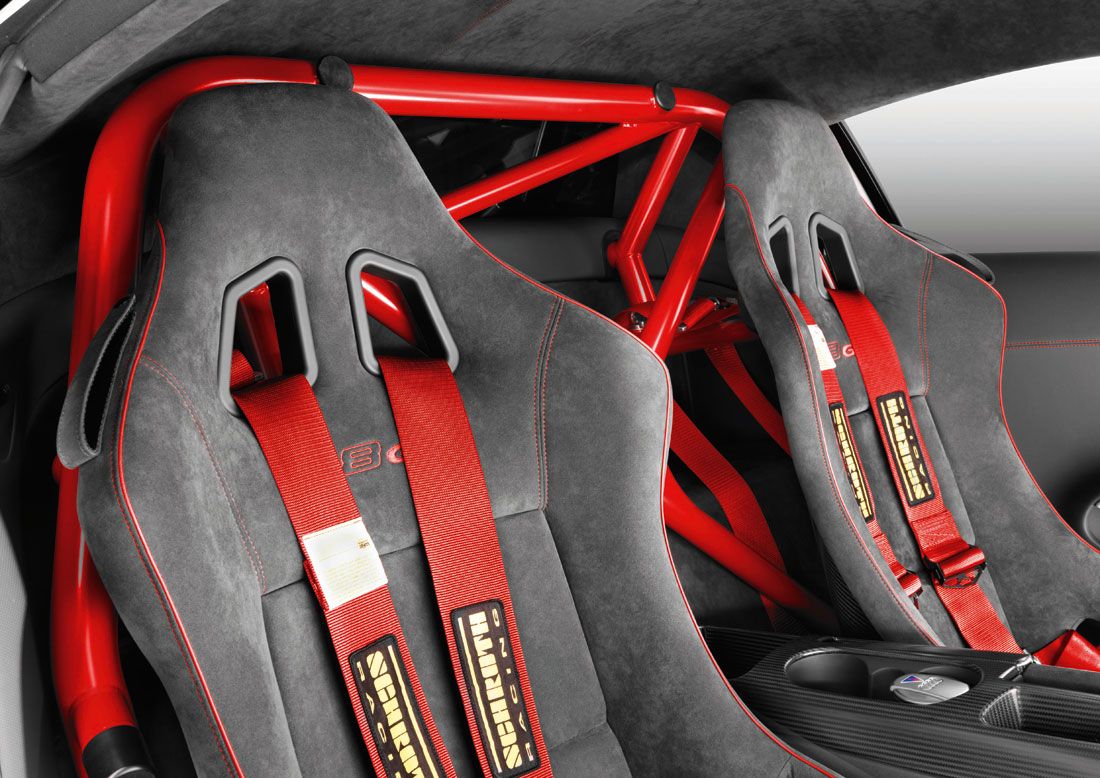 R8 GT Alcantara Seats Amazing Bargain